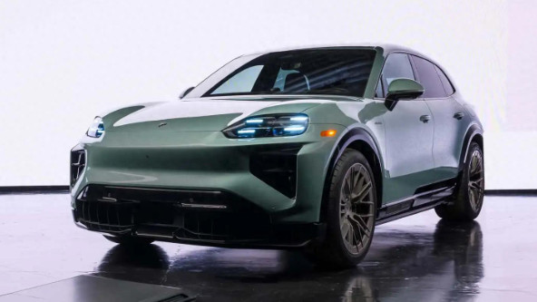 利润暴跌99%，保时捷押注燃油SUV赢回中国市场？