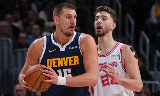 作为申京球迷，今天真的好气啊

在火箭VS掘金的比赛中本来今天能成为英雄，舆论也