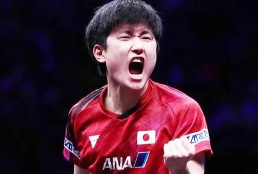 WTT澳门世界杯：男单1/8决赛
四局比分：11/7，11/9，12/10，11