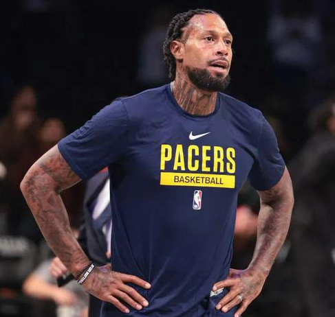 詹姆斯 - 约翰逊: 38岁终入总决赛，NBA的“安保”悍将