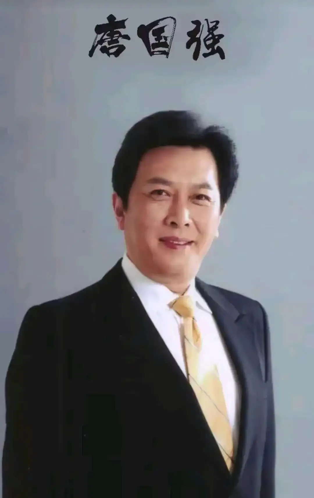 领袖演员别再接广告了











你有没有想过，你最崇拜的领袖，突然开