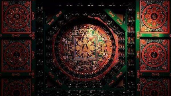 并非宫殿专属！图解古代藻井，天花板上的结构与宇宙观