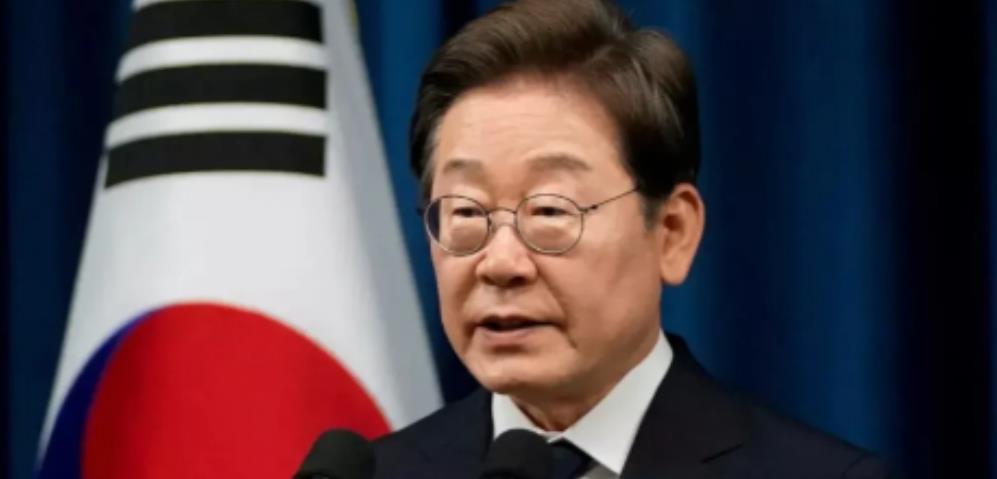 对中国降格了！近期九三大阅兵举行在即，而中国对周边国家都发出了邀请，其中就包括韩