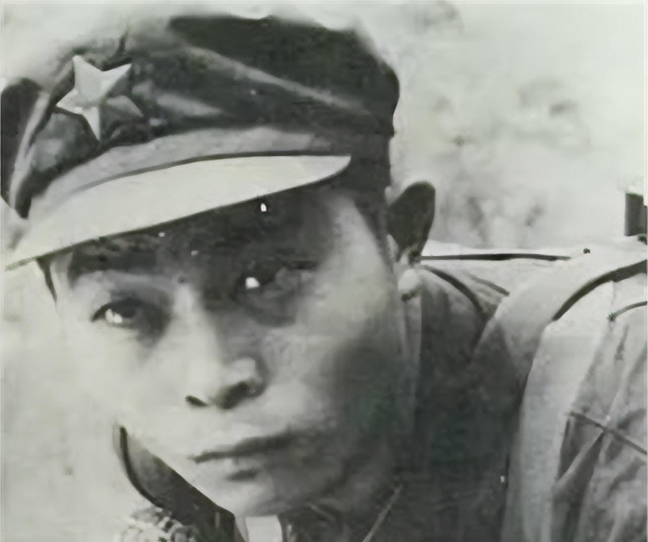 1979年，对越自卫反击战中，我军战士侯满厚，仅用30分钟炸毁了敌人四座暗堡，毙