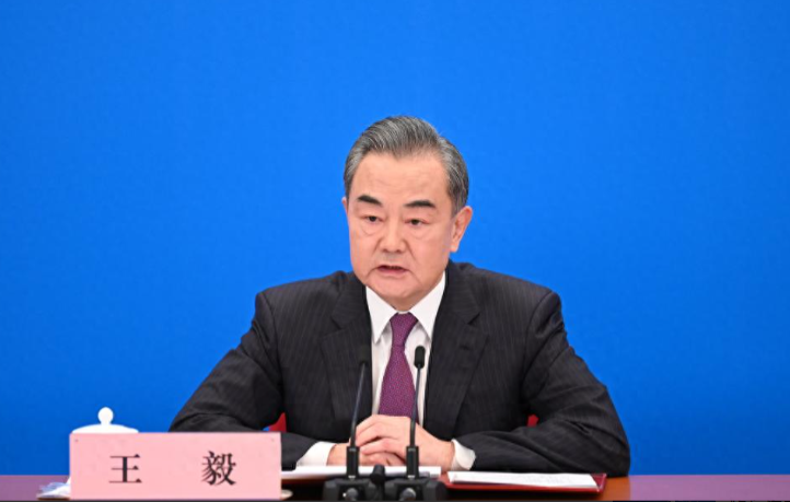 大陆定调统一后，台军舰突然爆炸！

王毅外长近日明确台湾称谓为中国台湾省，强调中