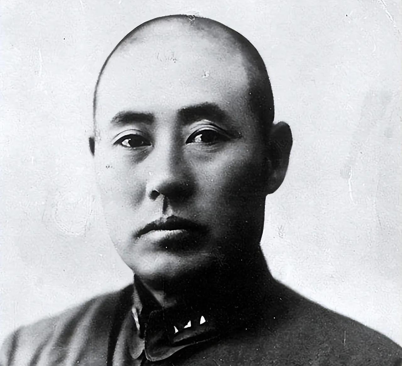 1947年，傅作义的偷袭战术在华北战场上遭遇了前所未有的挑战。
傅作义在解放战争