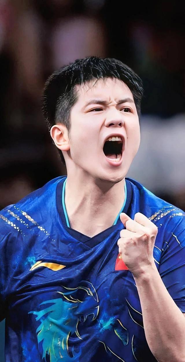 樊振东的乒乓球竟然是因为喜欢足球！
6 月 6 日樊振东为欧冠决赛拍的商业宣传片