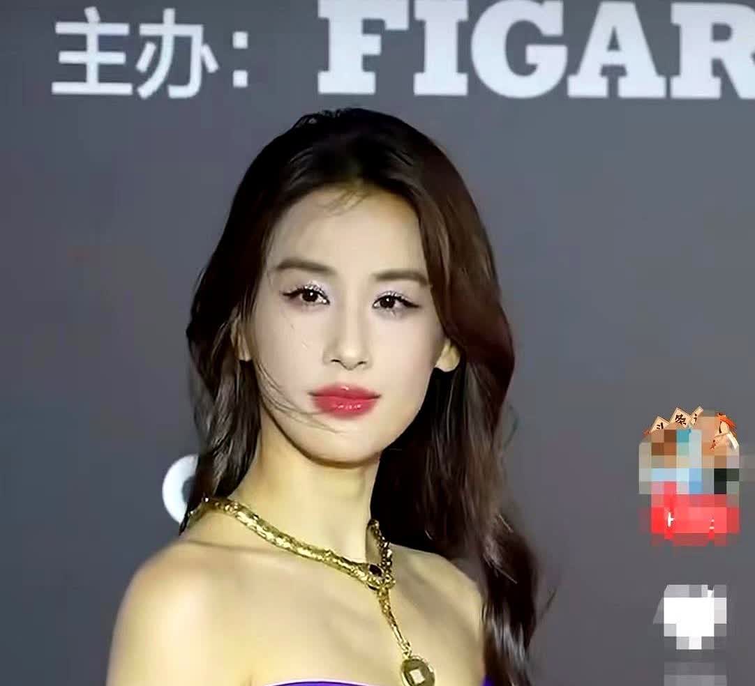 我有一个大胆的猜测！

李小璐估计再也没希望了，不是因为她年龄大了，也不是因