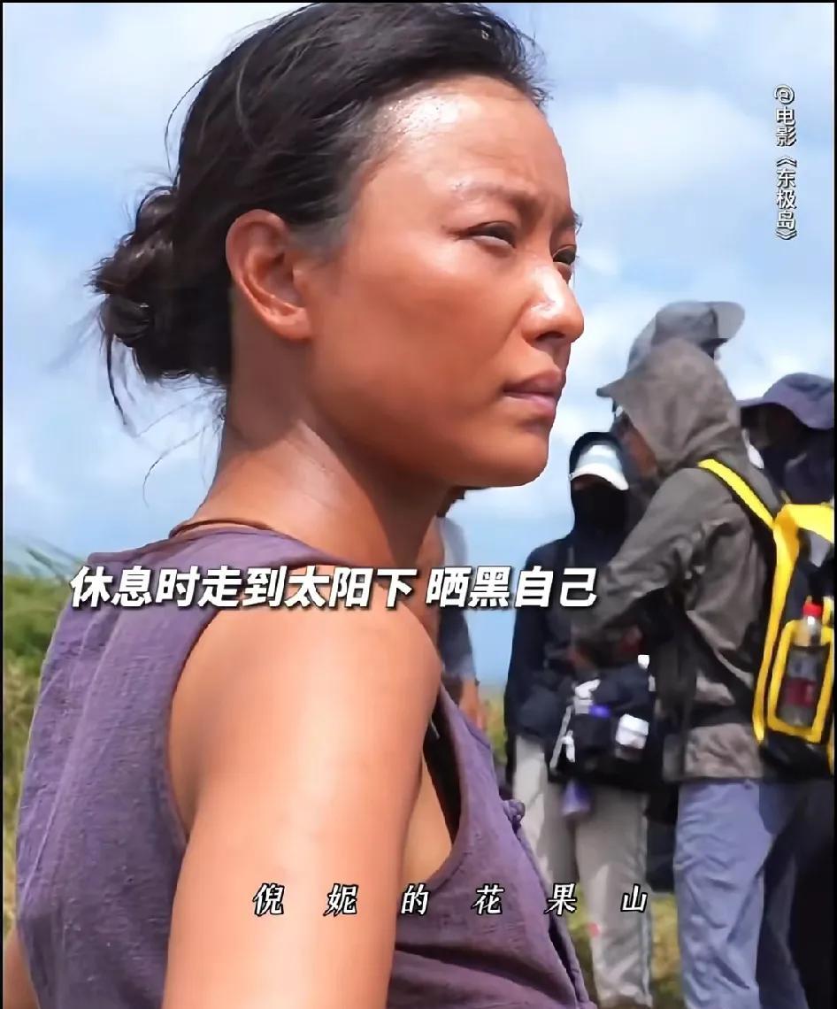谁能告诉我，上帝到底给倪妮关上了哪道门？
过去倪妮只要一出镜，就是风情万种、婀娜
