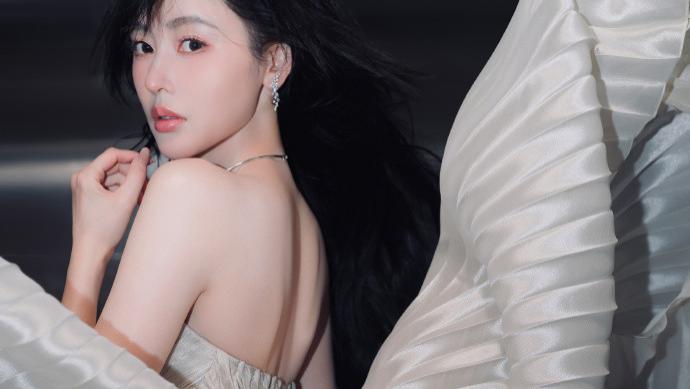 张天爱：我就是我，不一般的烟火！