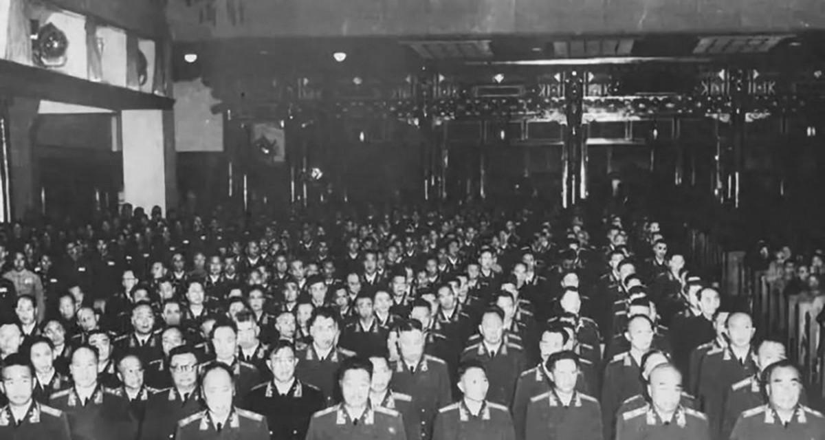1955年，李迎希听闻自己是中将改授少将，遂向粟裕反映，结果如何
1955年8月