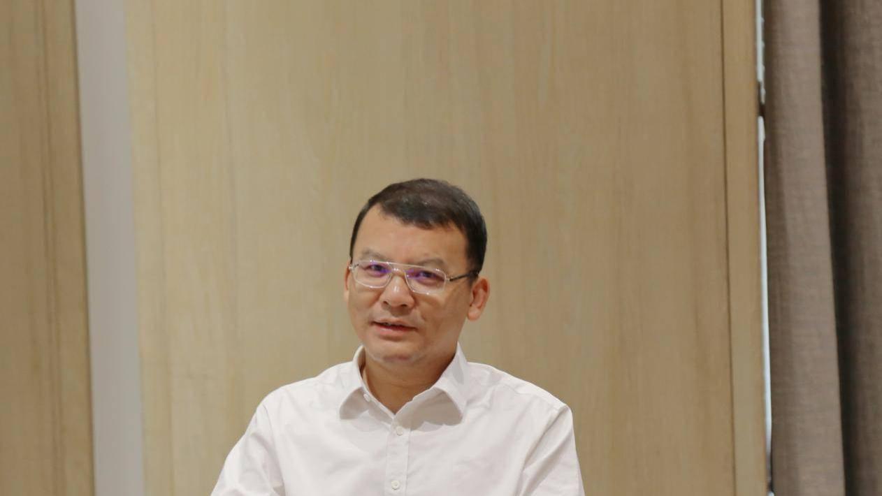 广西崇左市委书记蓝晓简历