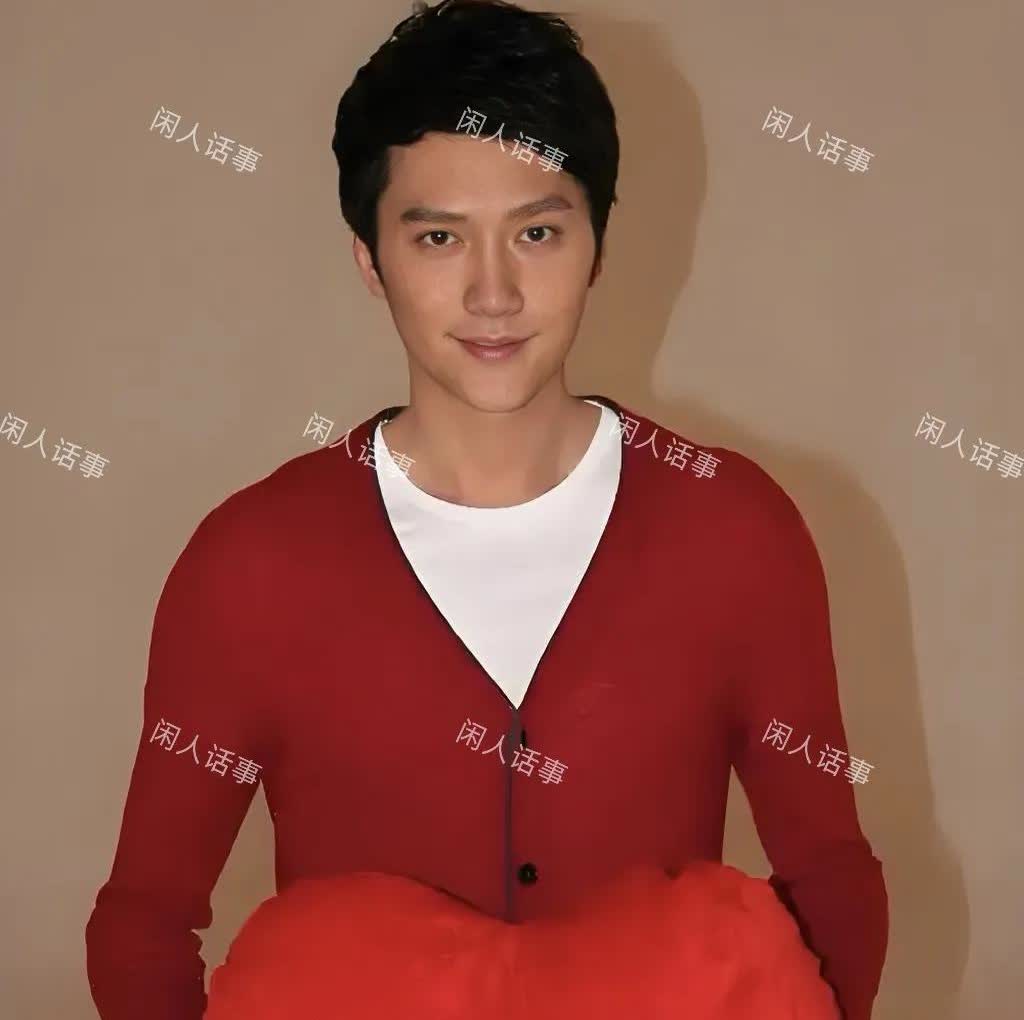 冯绍峰现在的好口碑
只因为他年轻时候做对了3件事
最值得一提的就是，放弃了他