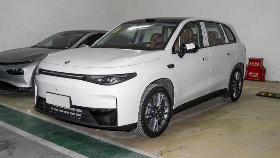 零跑作为新能源后起之秀，中型SUV有C10站稳脚跟，属实难得