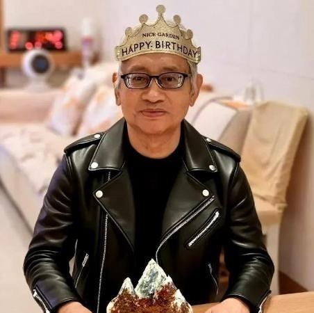 [微风]黄仁勋把算力砍掉80%的H20芯片卖给中国，没想到被中国工程师成功破解，