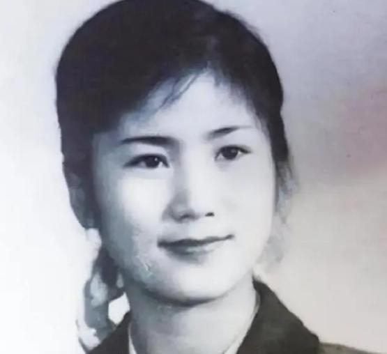 1973年，一位广西女子自称是毛主席的女儿，工作人员认为对方是骗子，毛主席却连忙