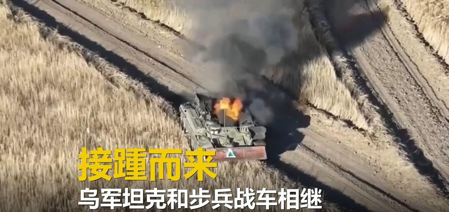 火箭炮送到了，结果被炸了，人没事吗











啥？火箭炮刚到就被炸了