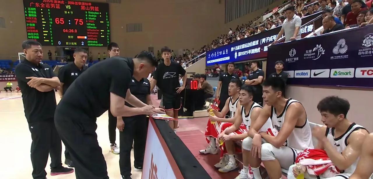 男篮亚洲杯日益临近，国家队最终的大名单也即将出炉，热身赛中国男篮双杀委内瑞拉男篮