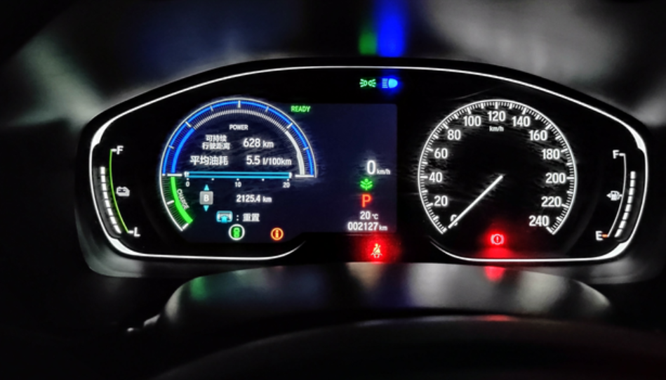 雅阁混动锐智
提车快三个月了，过几天去做首保，没发现什么异常，这个车在给你快人一