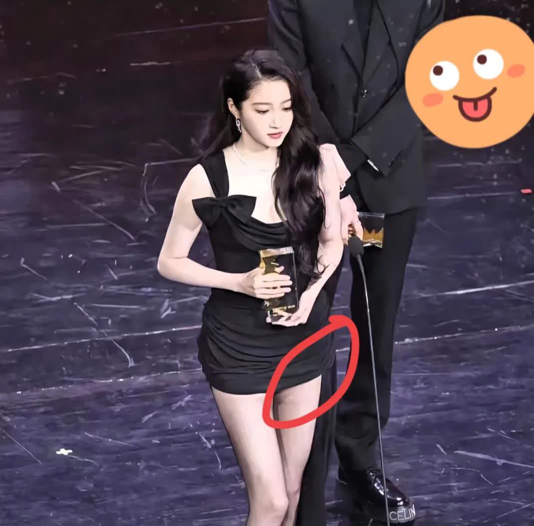 关晓彤把事业看得比恋爱还重要！

       娱乐圈多少女星，结婚生娃后就