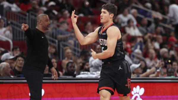 从 “水货” 到救世主！谢泼德生涯之夜盘活火箭进攻，本赛季迎来大爆发