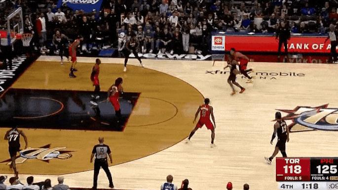 马克西急停后撤步中投命中，目前个人已得到31分