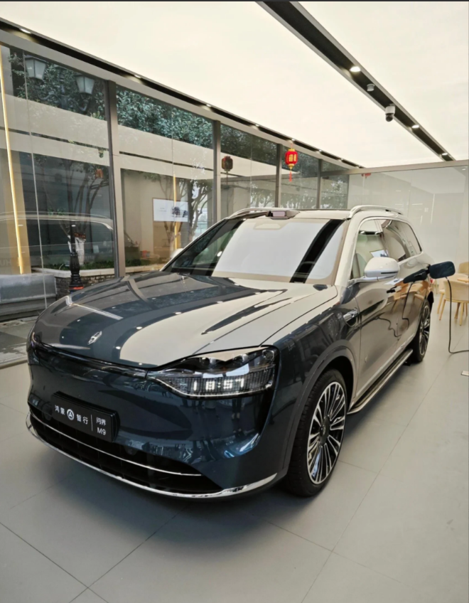 轻舟已过万重山！华为麒麟芯片强势回归，中国芯不再受制于人！

2025年8月15