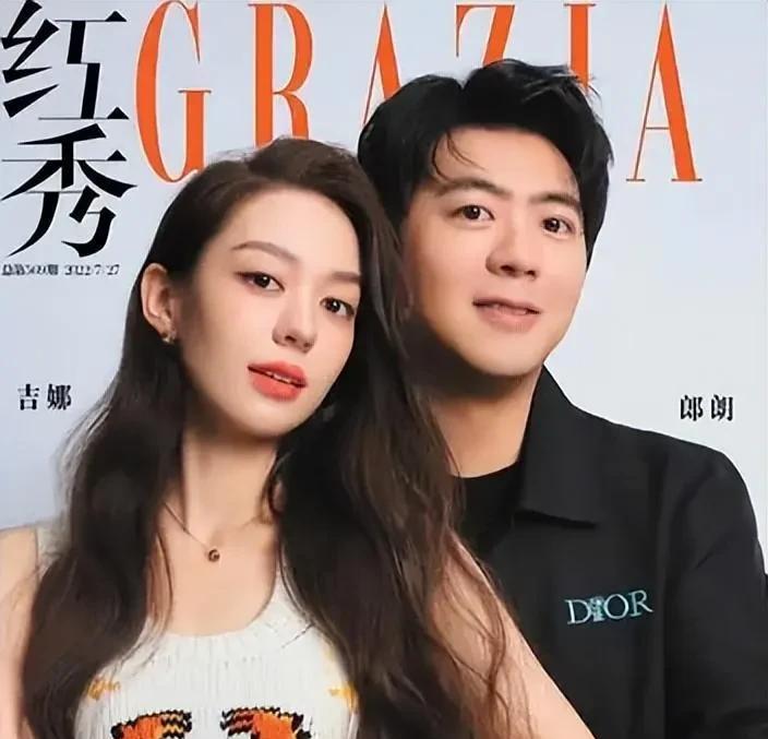 郎朗、吉娜绝对算得上是娱乐圈数一数二优秀的明星夫妻。