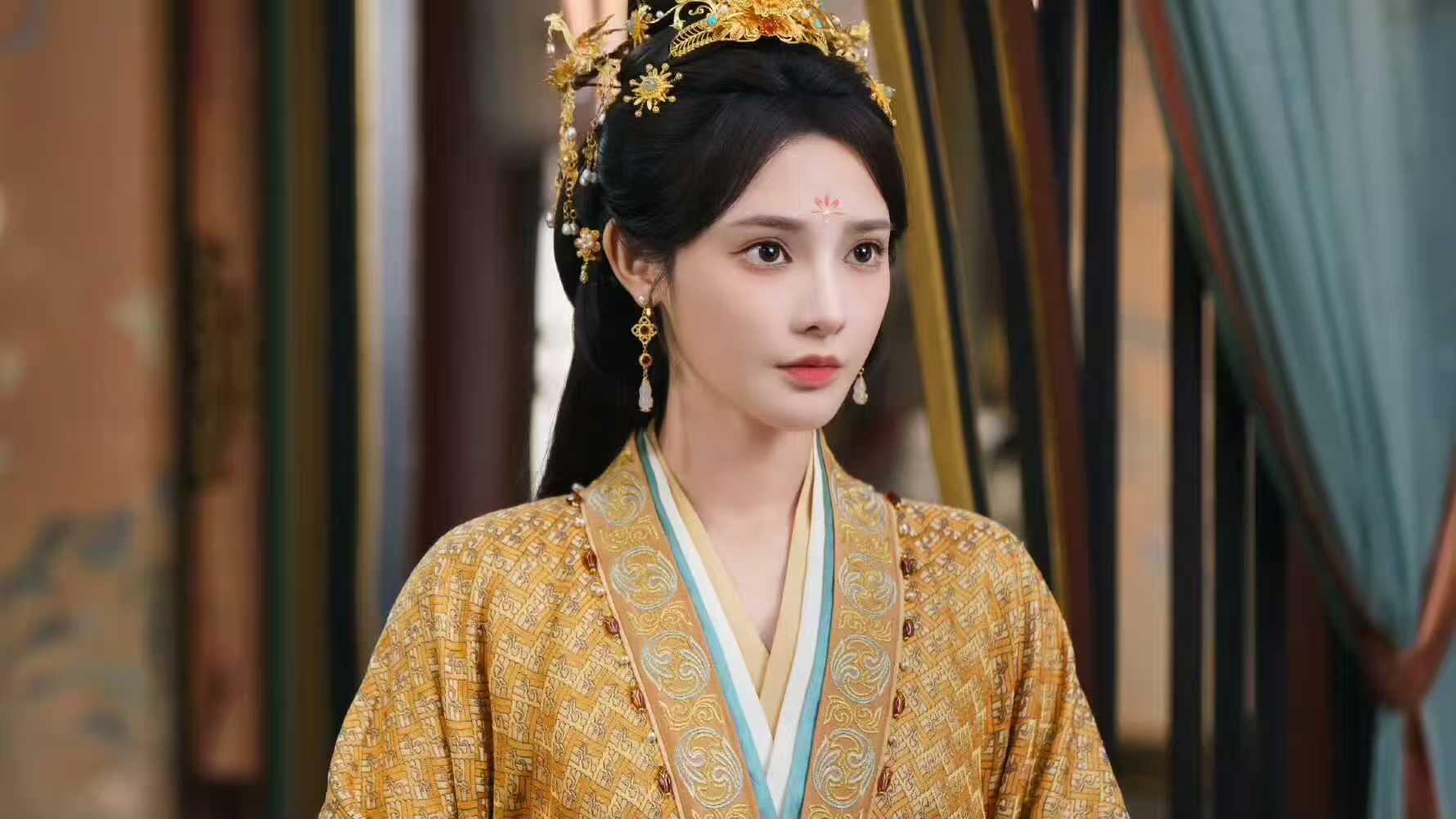 电视剧《凤凰台上》开播，能成古偶剧爆款吗？
由任嘉伦、彭小苒主演的古偶剧《凤凰台