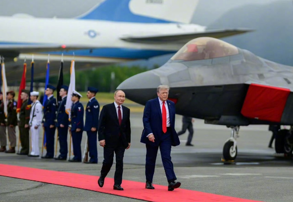 史无前例！美军 F-35，竟为普京专机 “保驾护航”！这信号，世界看懂了吗？
一