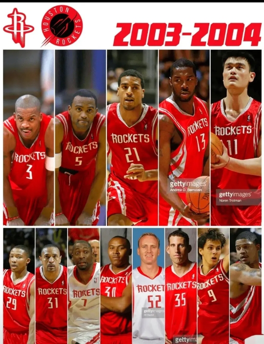 这是姚明第一个NBA赛季的火箭阵容，也只有资深球迷才能叫出所有人的名字。

我只