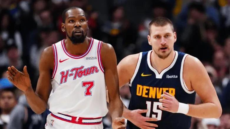 太黑了吧！三次判罚不利火箭