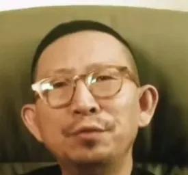 丁太升的点评并非一无是处
乐评人丁太升不太受歌手欢迎，原因在于他很少去赞扬歌手的