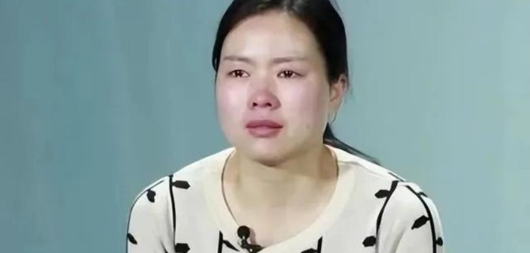 1992年，湖北一对夫妻因为寻子无果，竟撇下5岁女儿选择自杀！在那之后，女儿一直