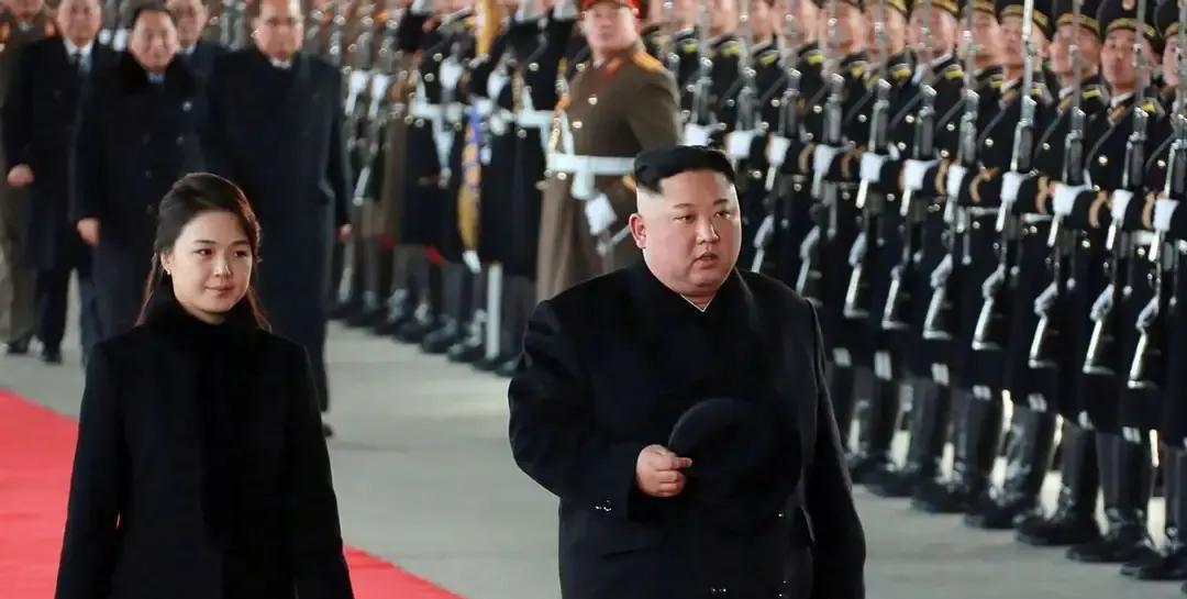 ＃外交部回应金正恩将出席九三阅兵＃ 朝鲜领导人金正恩“压哨”亮相 ，中朝携手，击