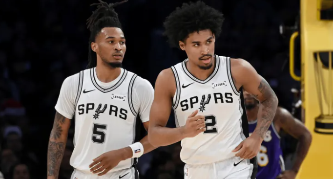 圣安东尼奥马刺队是NBA中唯一一支在过去三个赛季中每年都有多名新秀入选全明星周末