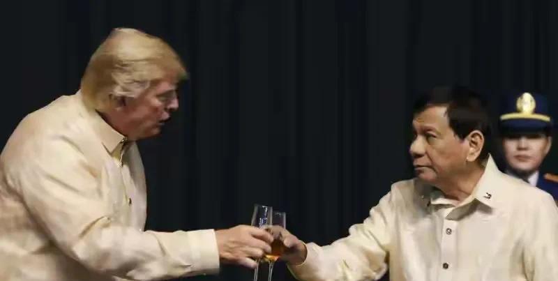 杜特而特的最终结局会和米洛舍维奇一样吗？
不会，杜特而特啥事没有。
杜特而特是中