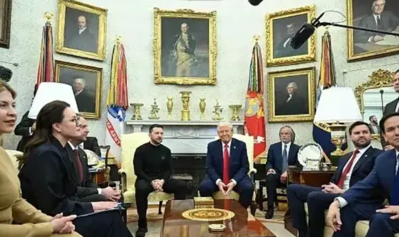 特朗普在与泽连斯基会谈前夕，就说过欧盟的诞生就是针对美国的，美国只要不买欧盟的东