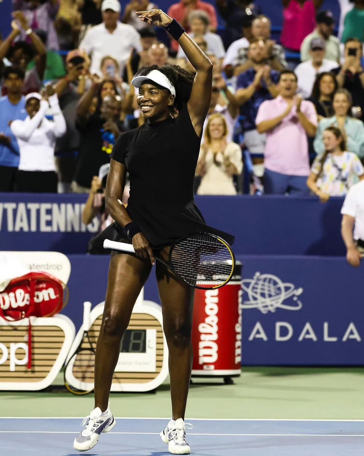 45岁大威单打回归首战告捷！
#WTA500# 华盛顿站，45岁的美国名将大威廉