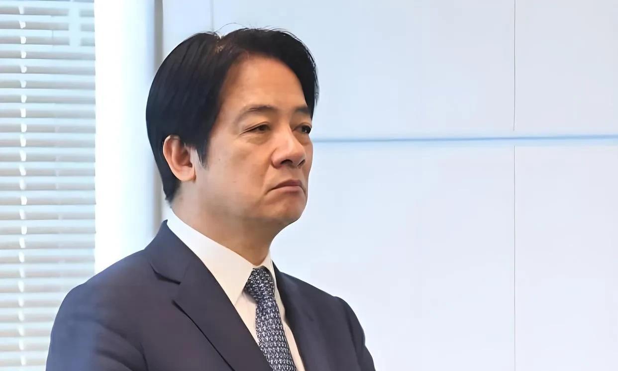 赖清德就职一周年演讲全程避谈“大陆”，以往张口闭口的“台独”分裂话术也消失不见。