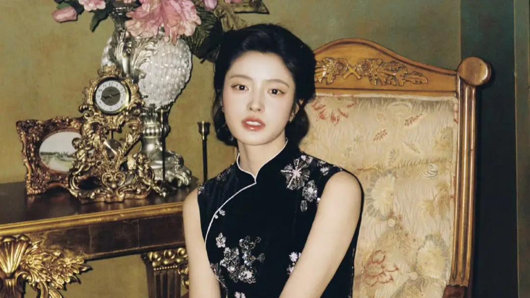 徐若晗旗袍写真出圈，演绎《玉簟秋》女主的旧梦新情