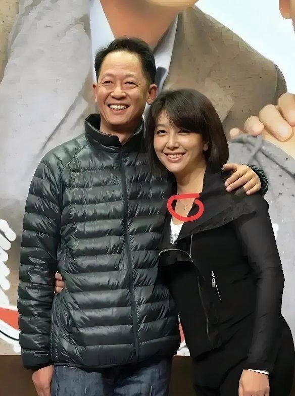 王志文没娶江珊，

不是因为他对江珊没感觉。

问题就出在江珊身上。
王志文和江