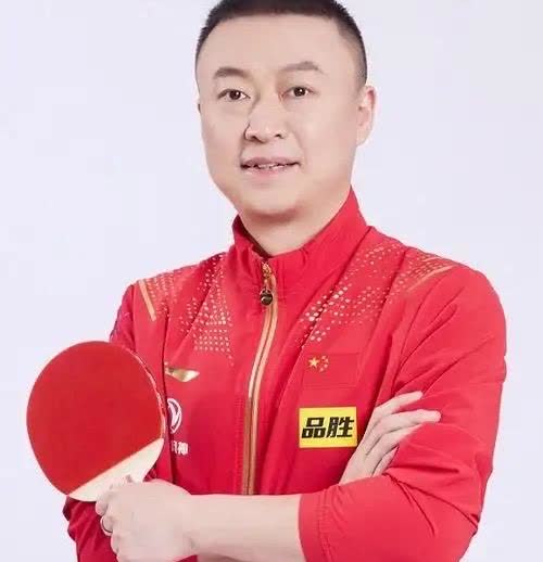 让马琳换做国乒男队的主教练
        让王皓和马琳互换一下角色，王皓任女