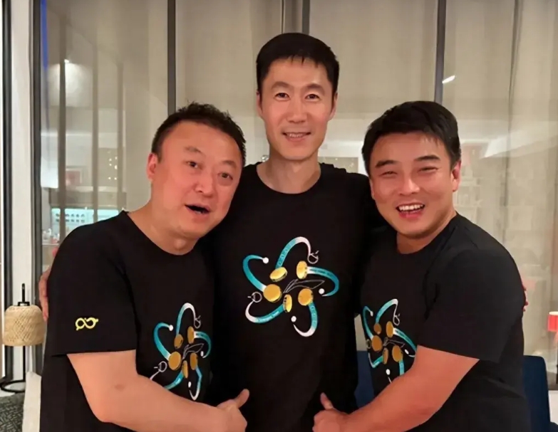 王励勤上任不到100天，总教练李隼退休，马琳考上了北体博士，王皓考上了先农坛教练