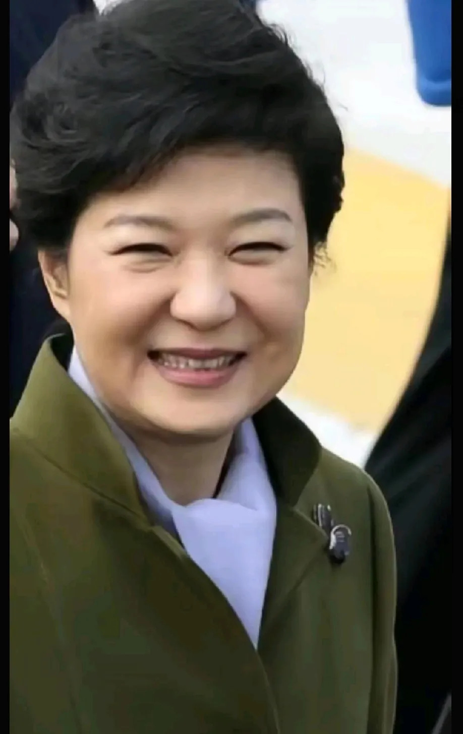???? 两位失意人，这次联手都为啥？











万万没想到，韩国政