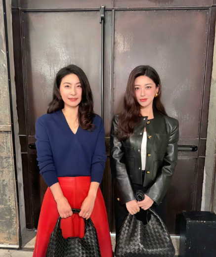 郭晶晶这长相绝了，和明星同框也毫不逊色