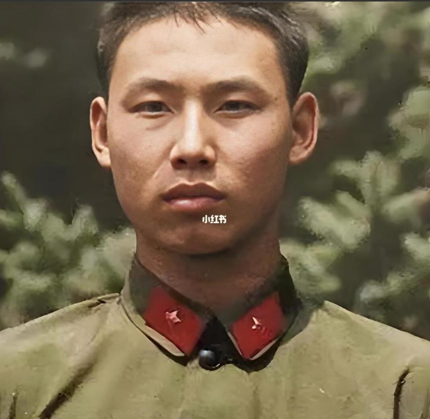 1986年，河北21岁战士从前线归来获一等功，随即他写信给女友分手。女友脑袋“嗡