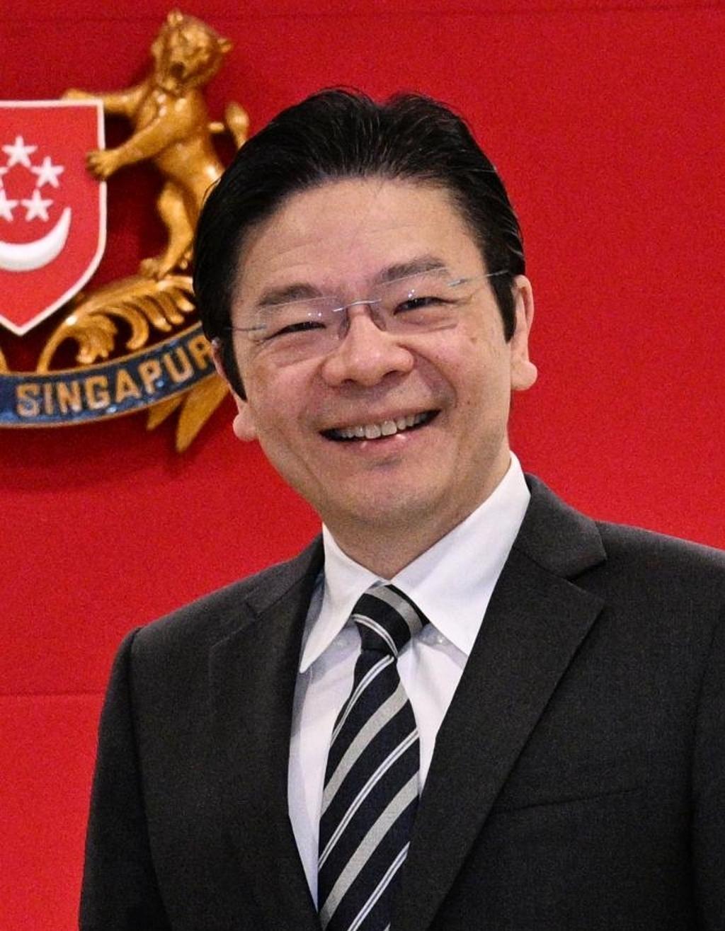 台当局彻底被打懵，特朗普当头一棒后，新加坡总理又来一记闷棍！
台当局最近比较郁闷