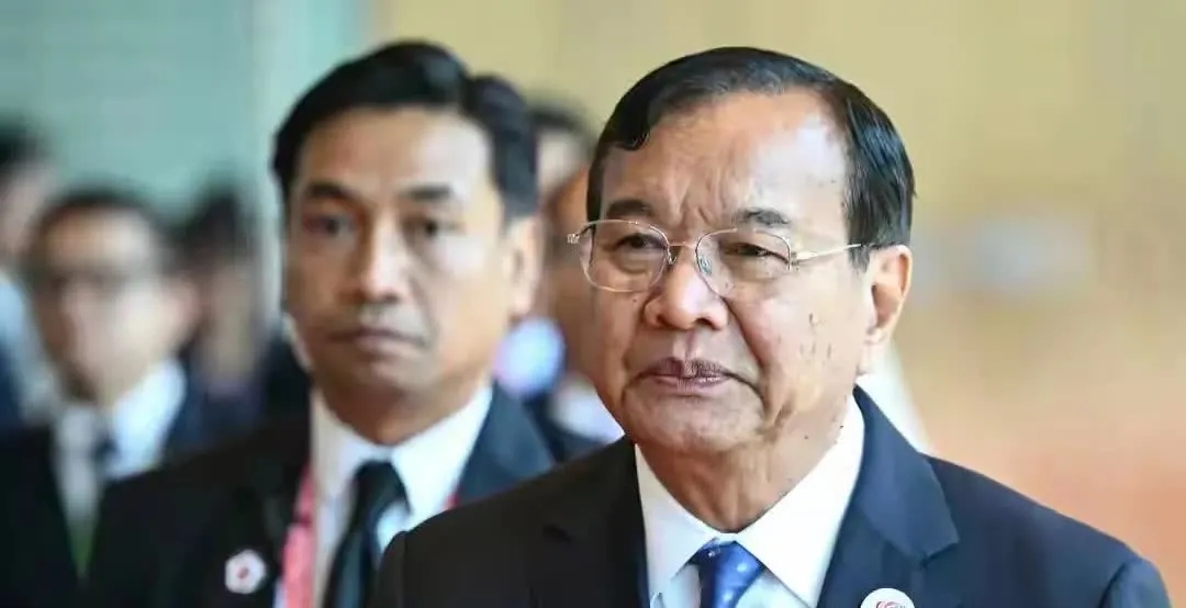 在这次柬埔寨与泰国的冲突中，柬方最先想到的就是中国，认为东盟仍会像过去那样，在自