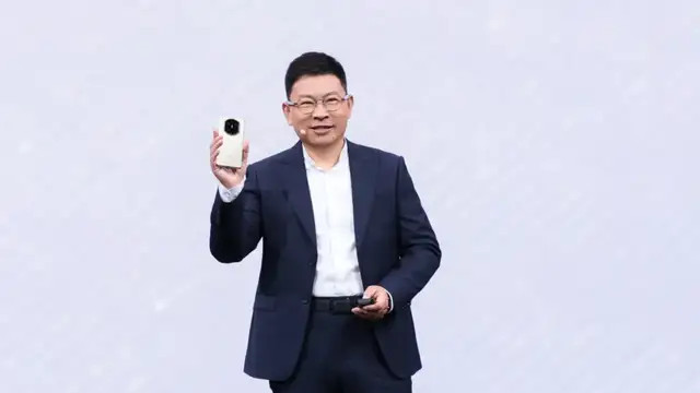 华为标准，折叠标杆！